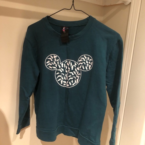 Old clothes - Picture 6 of 14